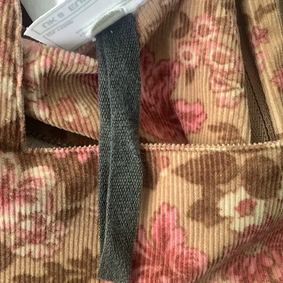 Laura Ashley - Picture 14 of 14